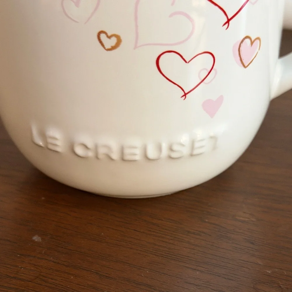 One Le Creuset “Mon Coeur” Heritage Mug, Excellent - Picture 2 of 8